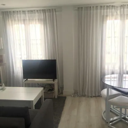 Nuevo En La Parte Vieja * Hondarribia